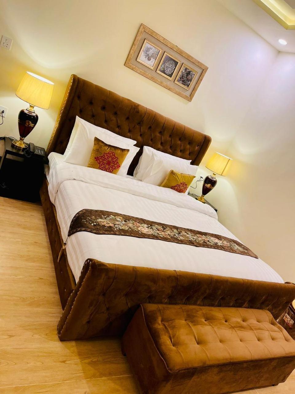 The Corporate Lodges Hotel Saidu Sharif エクステリア 写真